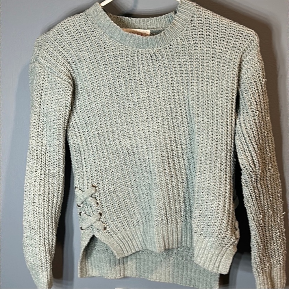 Light blue knit sweater kids girls size S (7/8)